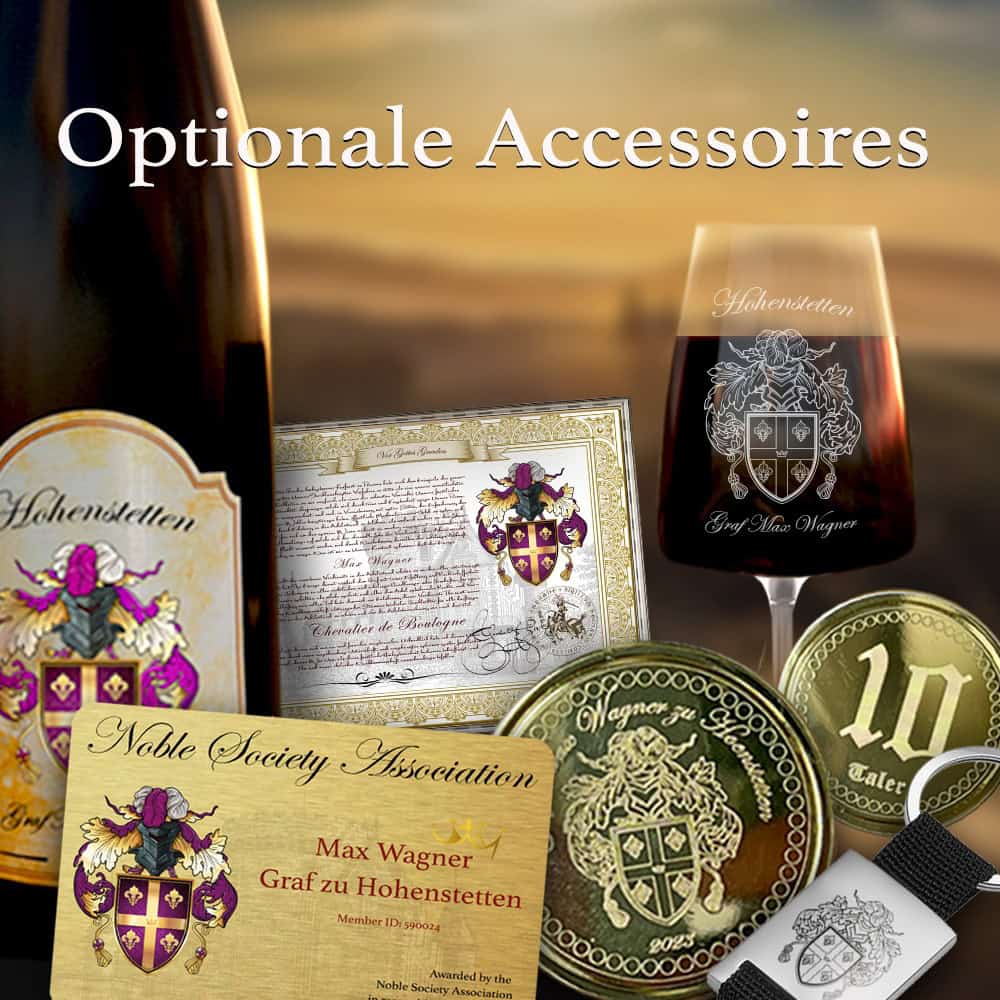 Eine Sammlung von Luxus-Accessoires - Weinflaschen, Wappengläser, Urkunden, Münzen und goldene Mitgliedskarten - alle mit Hohenstettener und adligen Gesellschaftssymbolen. Was bekomme ich? Exklusives Prestige vor der malerischen Kulisse eines Sonnenuntergangs. | adelstitel-kaufen.com